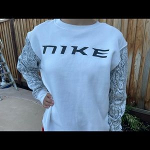 Trendy nike crewneck